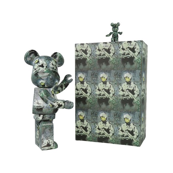 Bearbrick Toys Bearbrick Banksy Riot Cop Toy 40 And 00